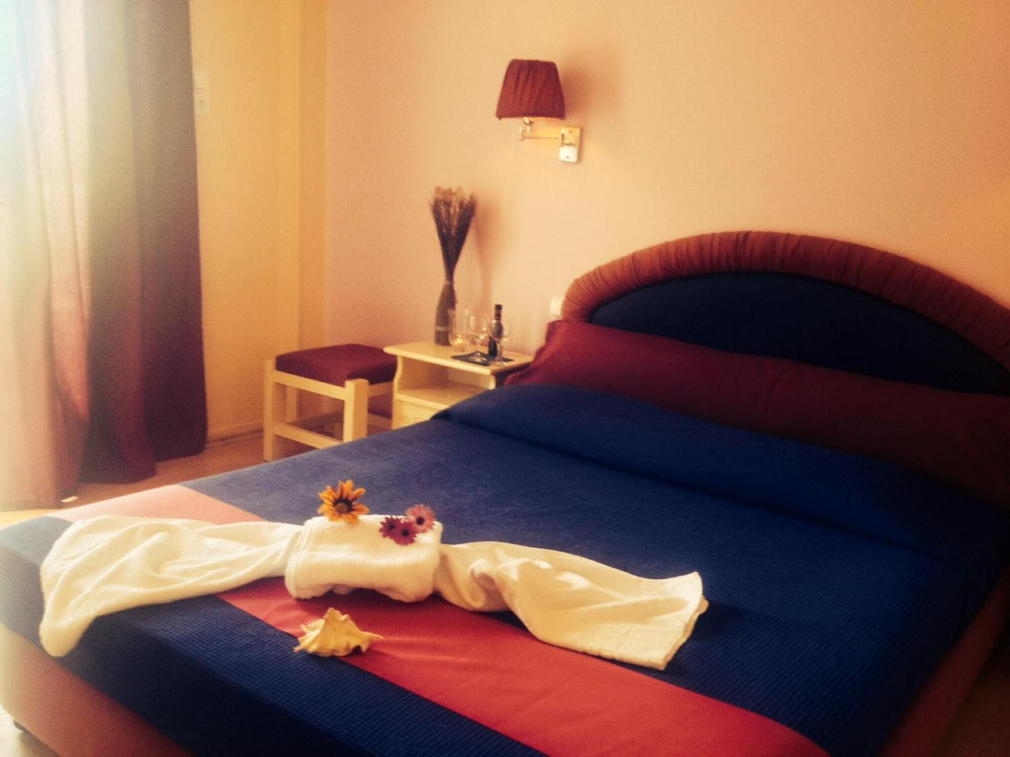 Petalidi Hotel Skala Mistegnon Bilik gambar